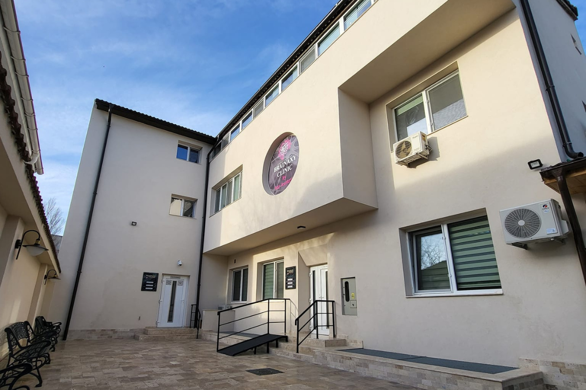 Brainaxy Clinic Facility